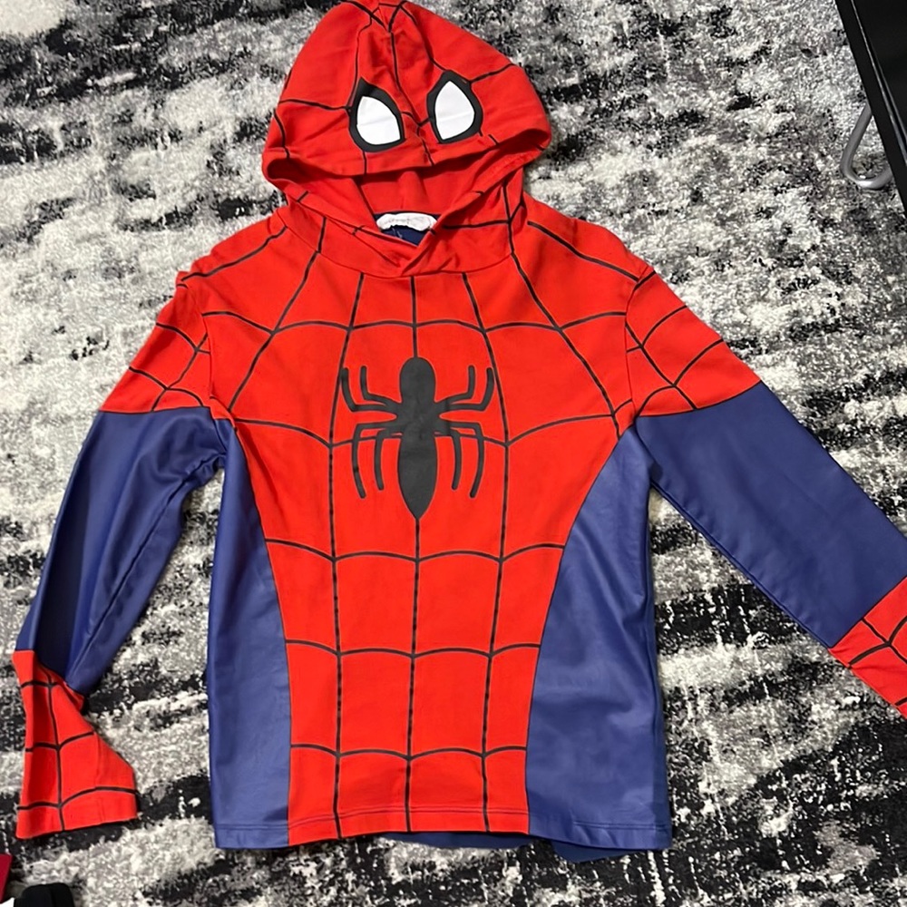 H&m spider man shirt for boys